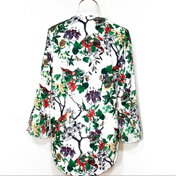 SOLD-Multiples White Floral Bird Print Top - Picture 3 of 9